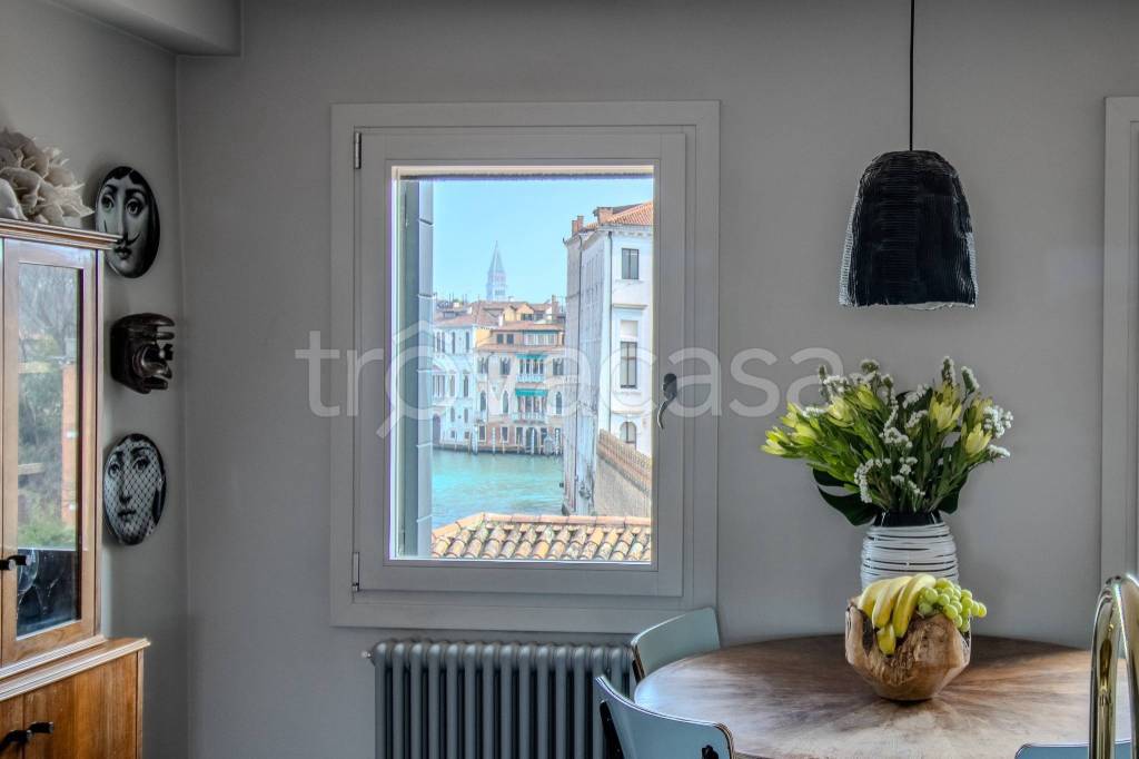 appartamento in vendita a Venezia in zona Sestiere Dorsoduro