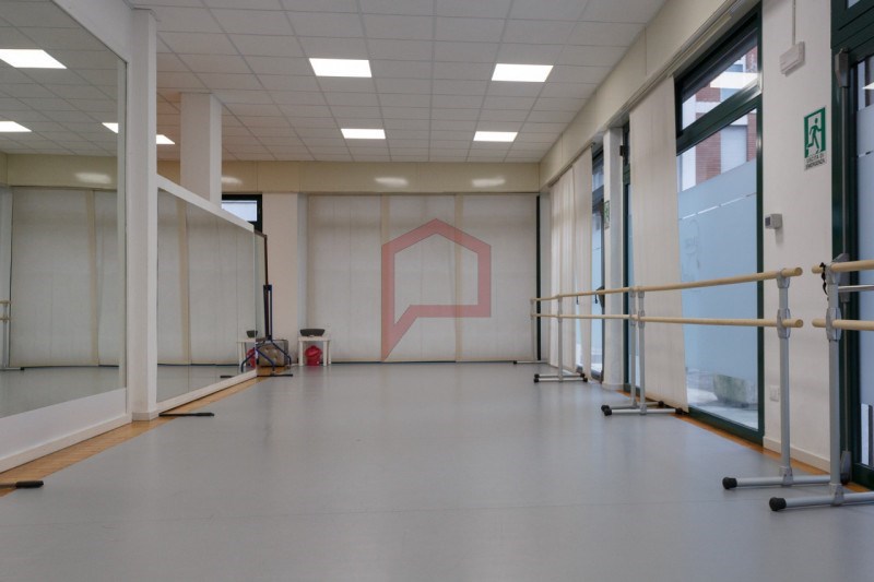 negozio in vendita a Venezia in zona Mestre