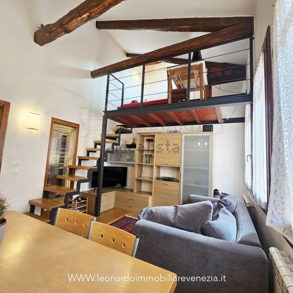appartamento in vendita a Venezia in zona Sestiere Santa Croce