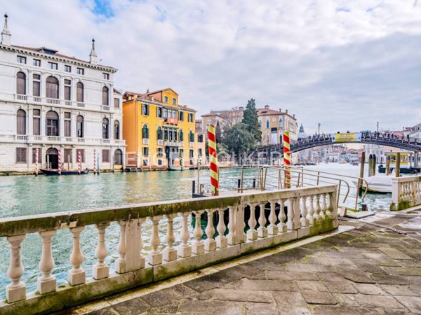 ufficio in vendita a Venezia in zona Sestiere Dorsoduro