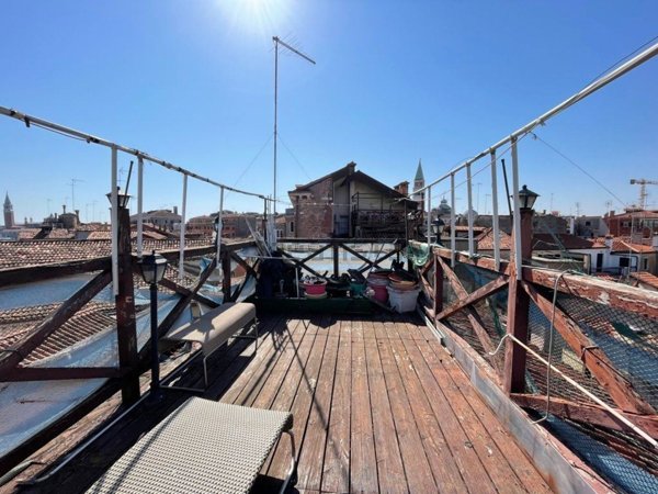 appartamento in vendita a Venezia in zona Sestiere Castello