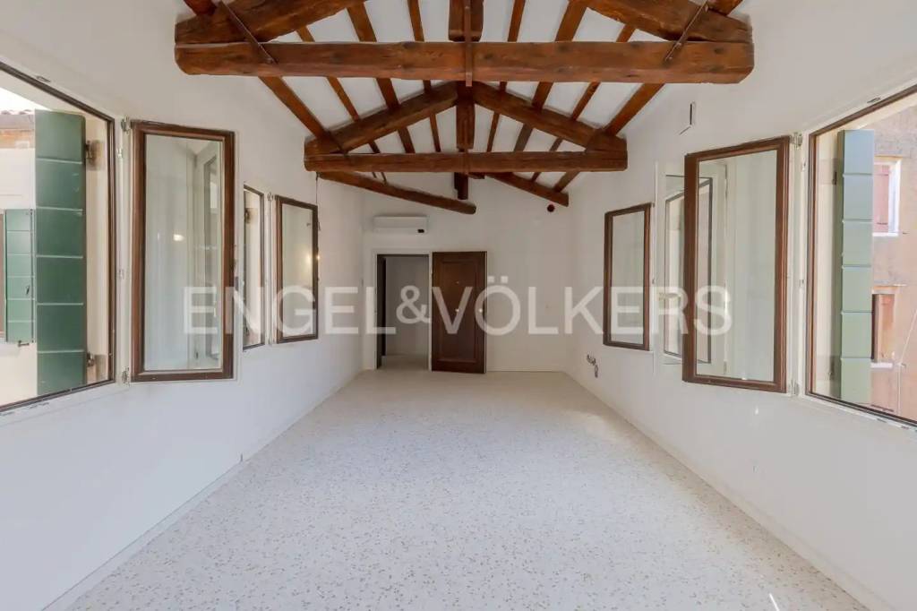 appartamento in vendita a Venezia in zona Sestiere Cannaregio