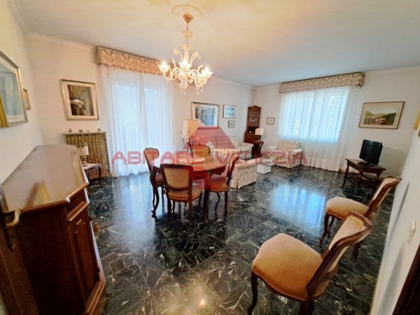 appartamento in vendita a Venezia in zona Lido di Venezia