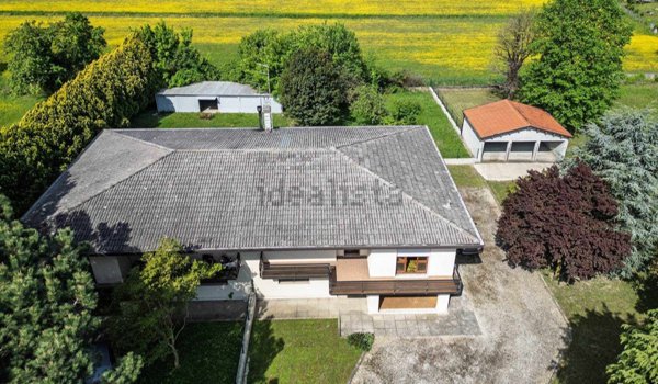 casa indipendente in vendita a Venezia in zona Chirignago