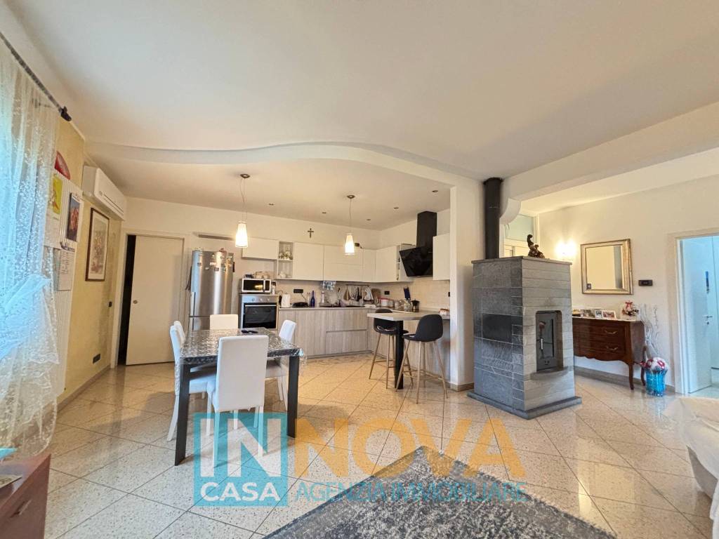 casa indipendente in vendita a Venezia in zona Trivignano