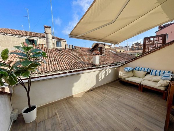 appartamento in vendita a Venezia in zona Sestiere San Marco