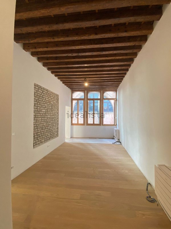 appartamento in vendita a Venezia in zona Sestiere Castello