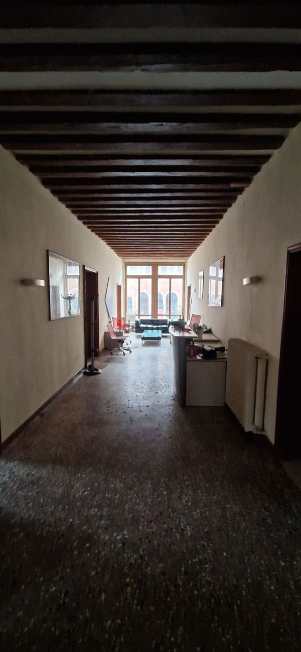 appartamento in vendita a Venezia in zona Sestiere San Polo