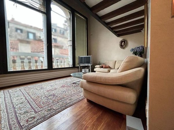 appartamento in vendita a Venezia in zona Sestiere Santa Croce