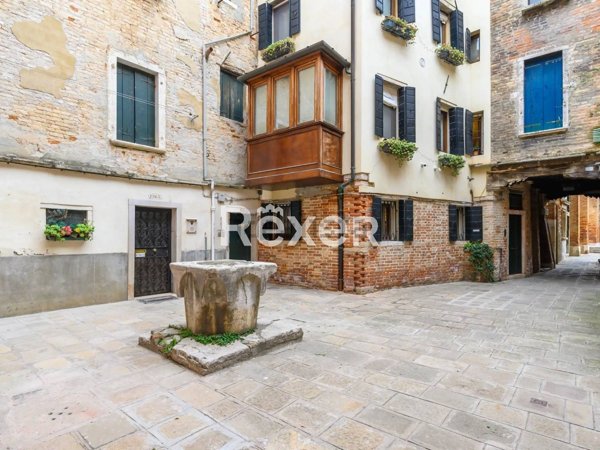appartamento in vendita a Venezia in zona Sestiere San Polo