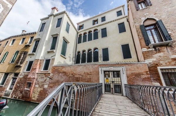appartamento in vendita a Venezia in zona Sestiere San Polo