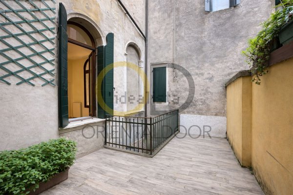 appartamento in vendita a Venezia in zona Sestiere Cannaregio
