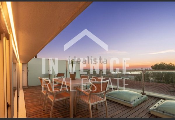 appartamento in vendita a Venezia in zona Sestiere Santa Croce