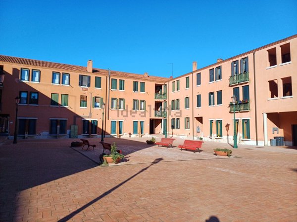 appartamento in vendita a Venezia in zona Murano