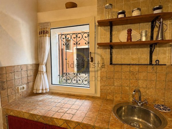 appartamento in vendita a Venezia in zona Sestiere Cannaregio