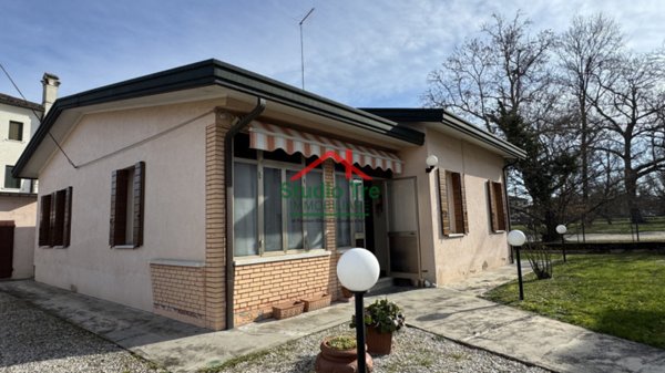 casa indipendente in vendita a Venezia in zona Trivignano