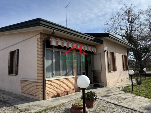 casa indipendente in vendita a Venezia in zona Trivignano
