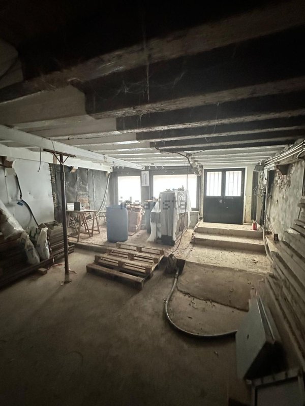 negozio in vendita a Venezia in zona Sestiere Santa Croce