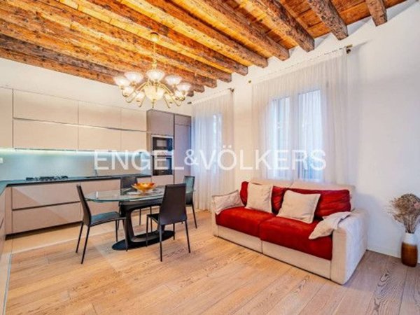 appartamento in vendita a Venezia in zona Sestiere Santa Croce