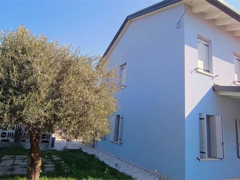 casa indipendente in vendita a Venezia in zona Trivignano