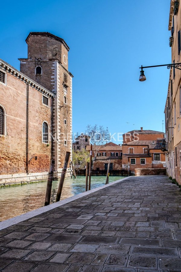 appartamento in vendita a Venezia in zona Sestiere Castello