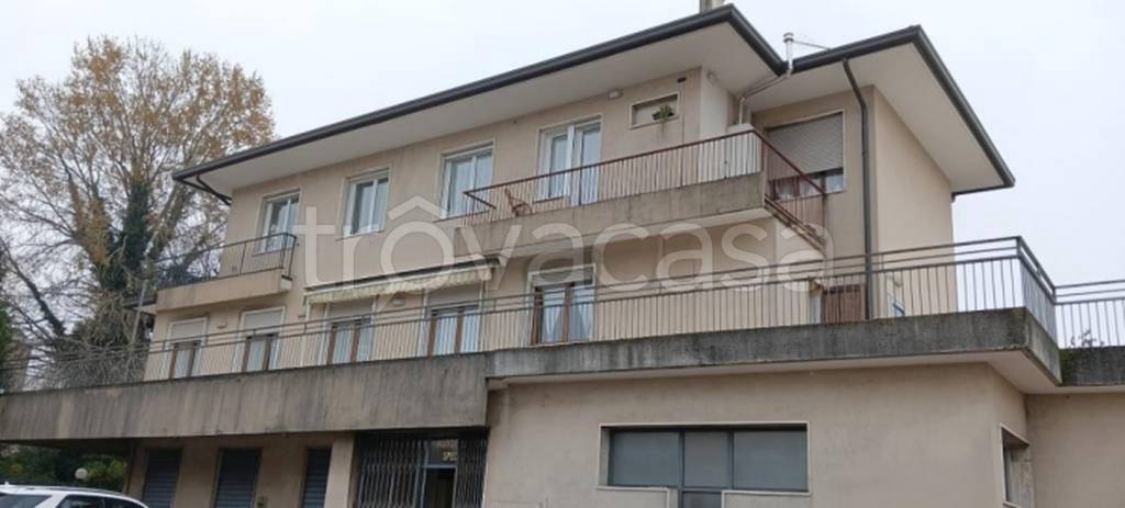 ufficio in vendita a Venezia in zona Marghera