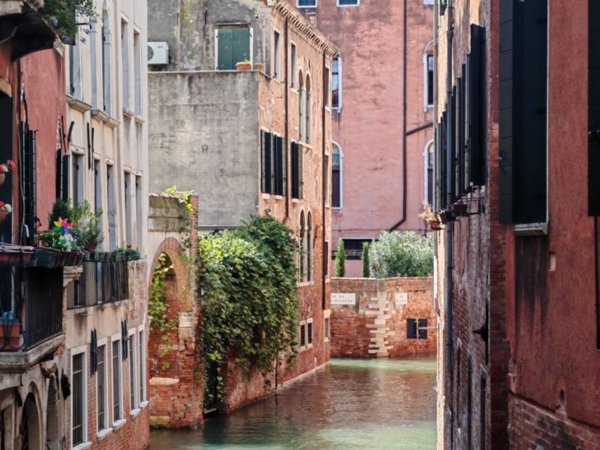 locale commerciale in vendita a Venezia in zona Sestiere Cannaregio