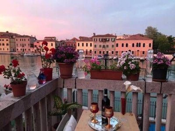 casa indipendente in vendita a Venezia in zona Murano
