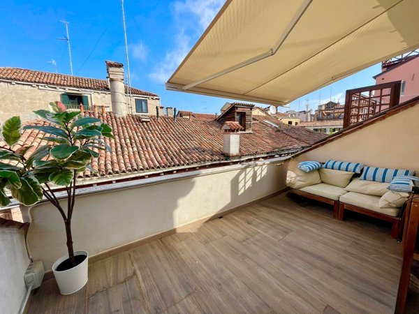 appartamento in vendita a Venezia in zona Sestiere San Marco