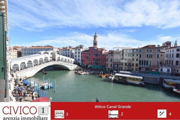 attico in vendita a Venezia in zona Sestiere San Polo