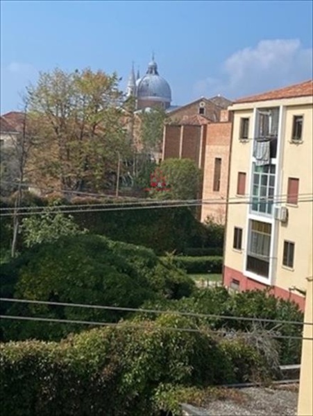 appartamento in vendita a Venezia in zona Giudecca