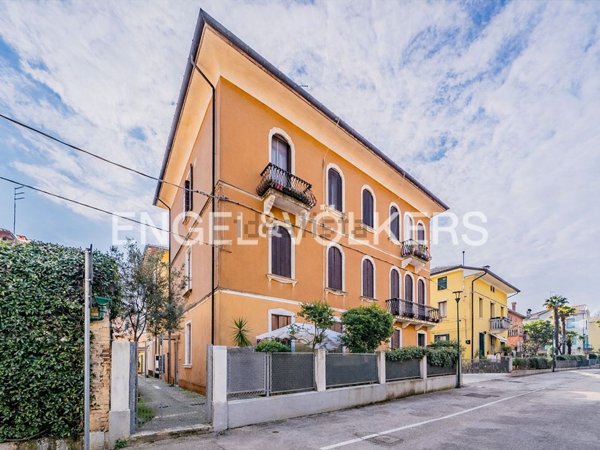 appartamento in vendita a Venezia in zona Lido di Venezia