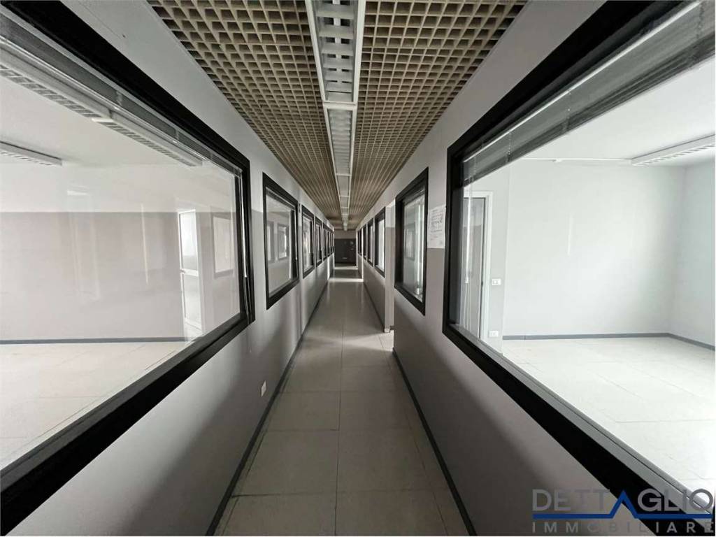 ufficio in vendita a Venezia in zona Marghera