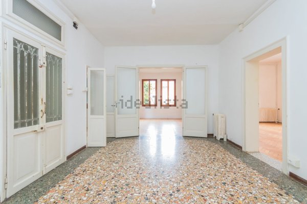 appartamento in vendita a Venezia in zona Lido di Venezia