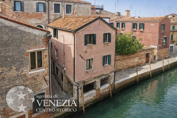 appartamento in vendita a Venezia in zona Sestiere Castello