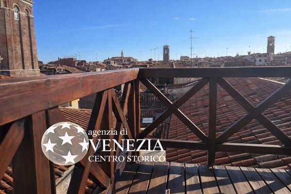 appartamento in vendita a Venezia in zona Sestiere San Polo
