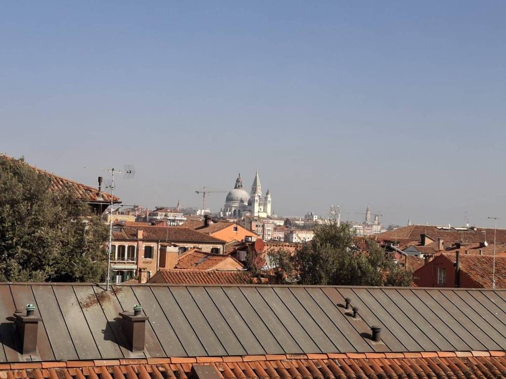 appartamento in vendita a Venezia in zona Giudecca