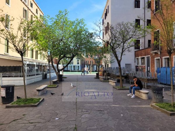 negozio in vendita a Venezia in zona Sestiere Cannaregio