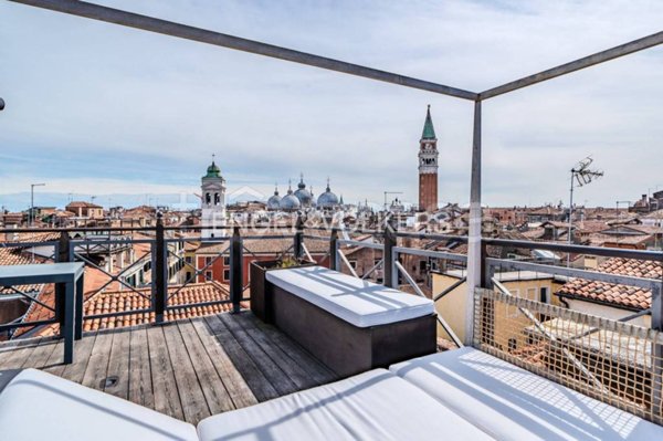 appartamento in vendita a Venezia in zona Sestiere San Marco