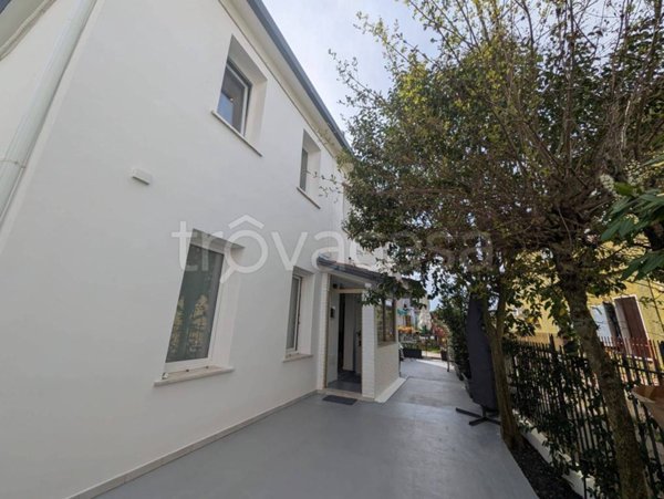 casa indipendente in vendita a Venezia in zona Mestre