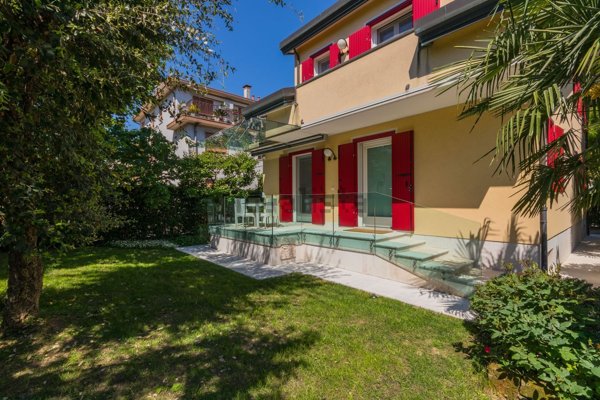 casa indipendente in vendita a Venezia in zona Mestre