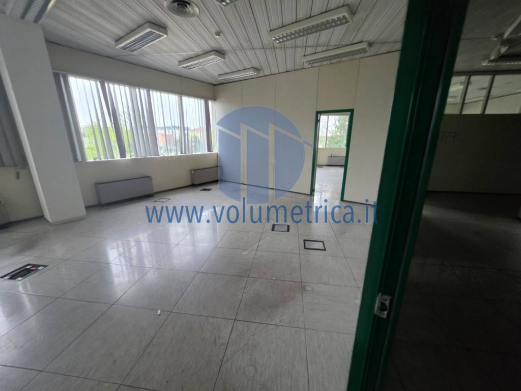 locale di sgombero in vendita a Venezia in zona Mestre