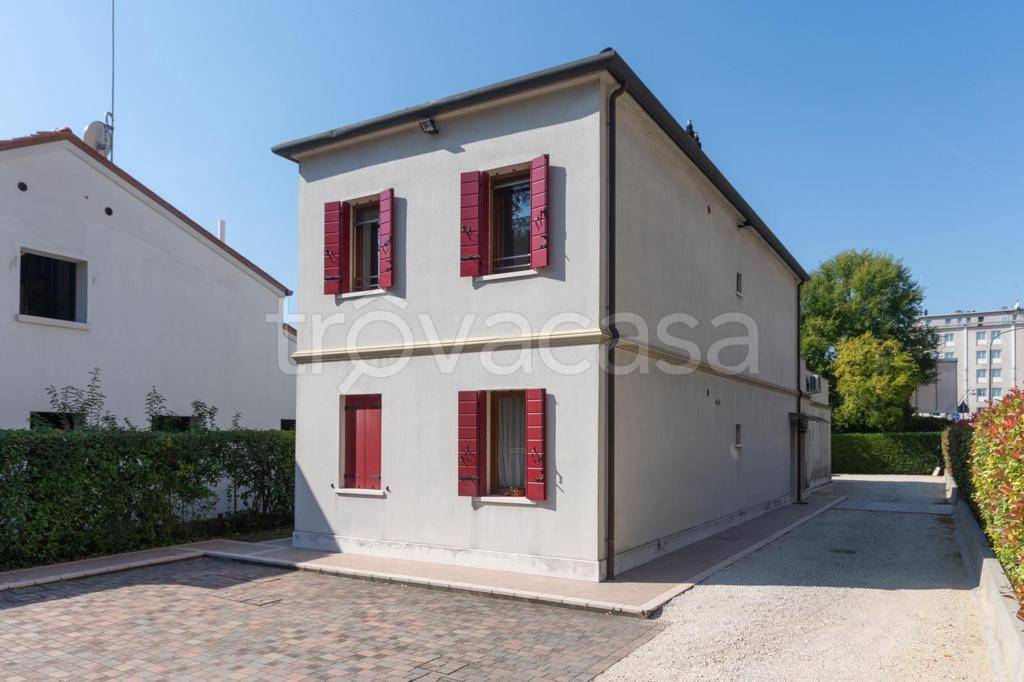 appartamento in vendita a Venezia in zona Mestre