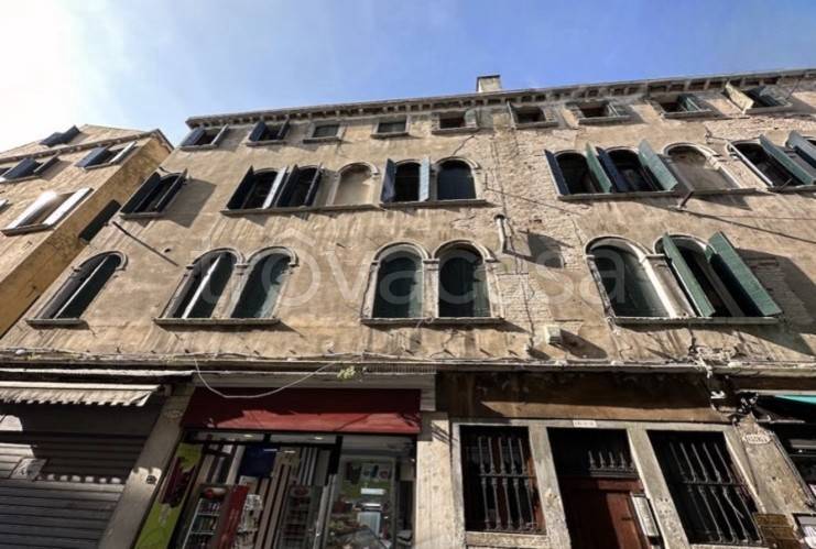 appartamento in vendita a Venezia in zona Sestiere San Polo