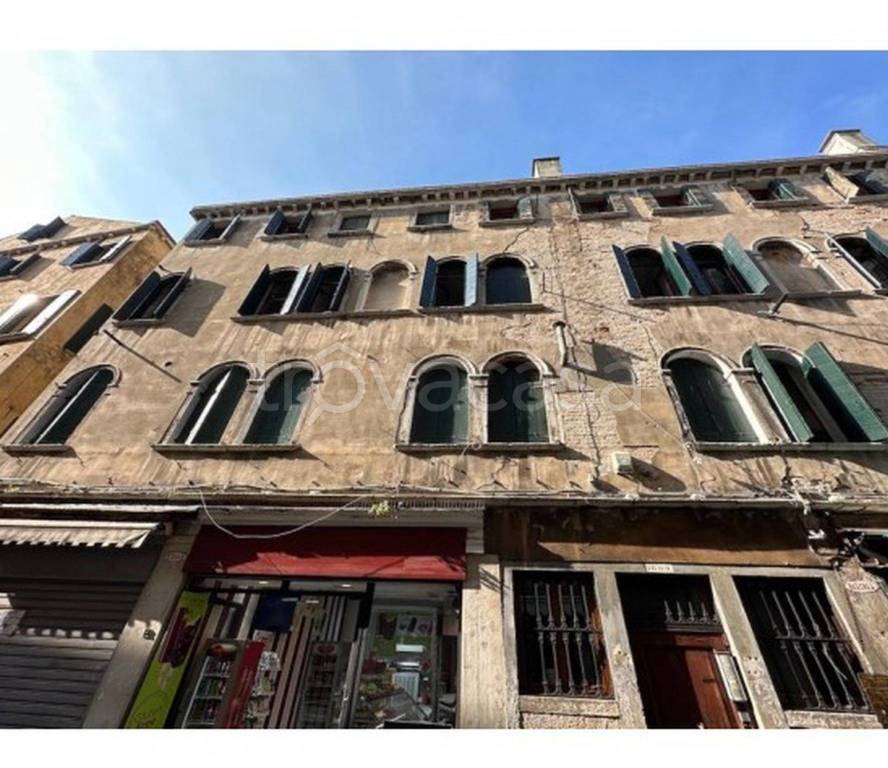 appartamento in vendita a Venezia in zona Sestiere San Polo