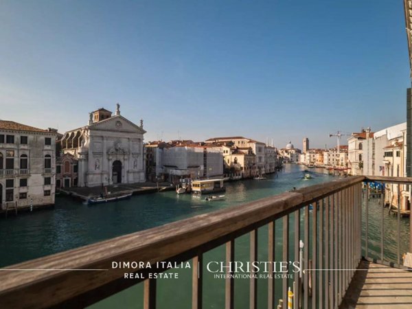 appartamento in vendita a Venezia in zona Sestiere Santa Croce