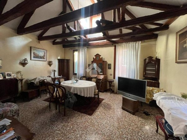 appartamento in vendita a Venezia in zona Sestiere Santa Croce