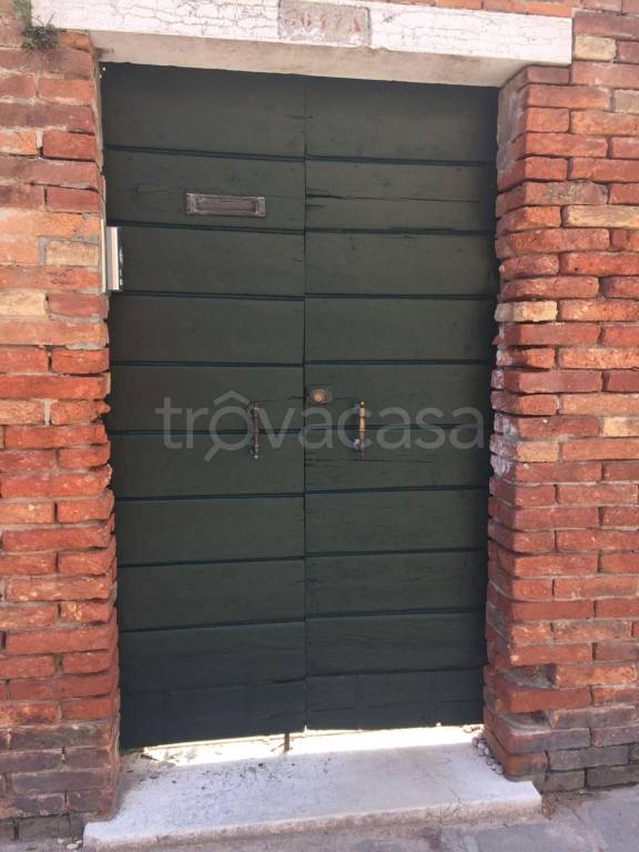 appartamento in vendita a Venezia in zona Sestiere Dorsoduro