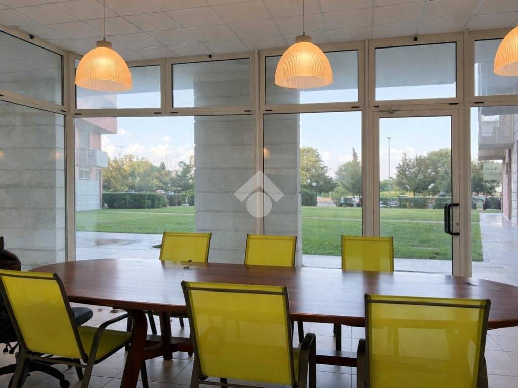 negozio in vendita a Venezia in zona Mestre