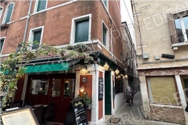 villa in vendita a Venezia in zona Sestiere Castello